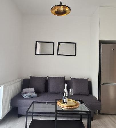 61 - Apartamenty Siedlce - Nowy Apartament W Centrum Przy Ul 3 Maja 51A Екстериор снимка