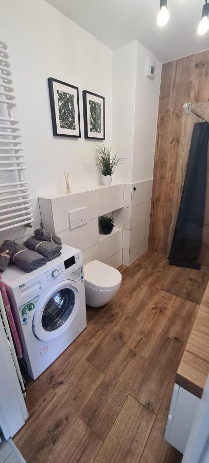 61 - Apartamenty Siedlce - Nowy Apartament W Centrum Przy Ul 3 Maja 51A Екстериор снимка